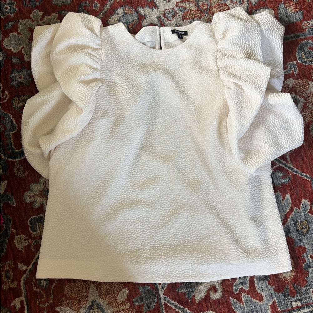 Express White Puff Sleeve Ruffled Blouse.